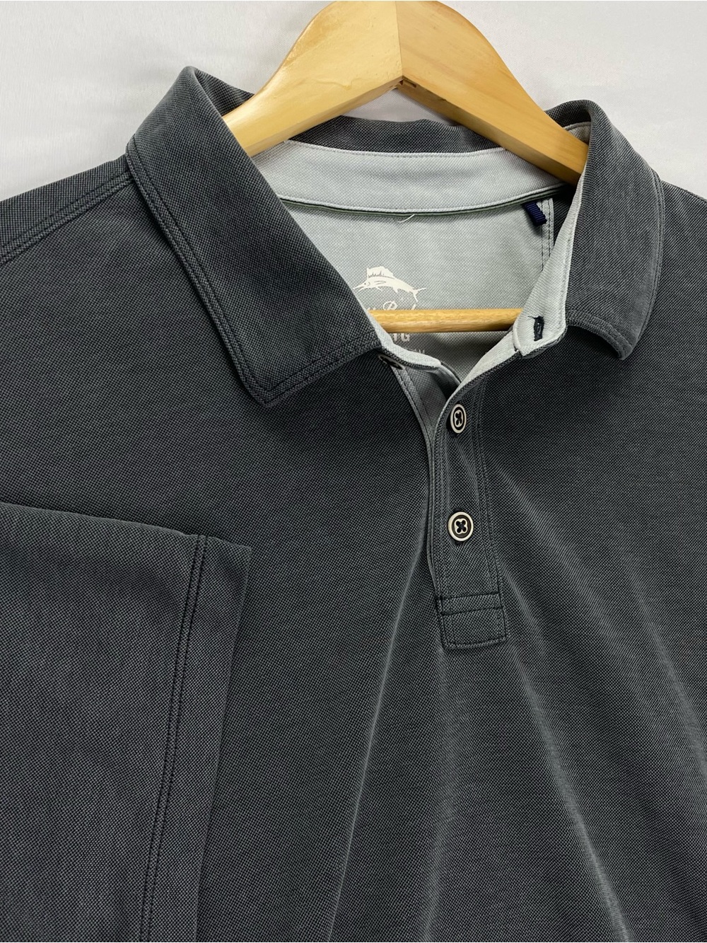Tommy Bahama Polo Shirt Men’s XL Gray Soft Knit Tencel Blend Midweight, Casual